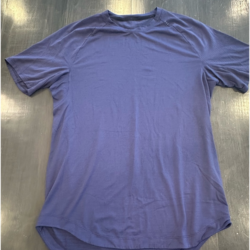 Lululemon drysense short sleeve shirt size L